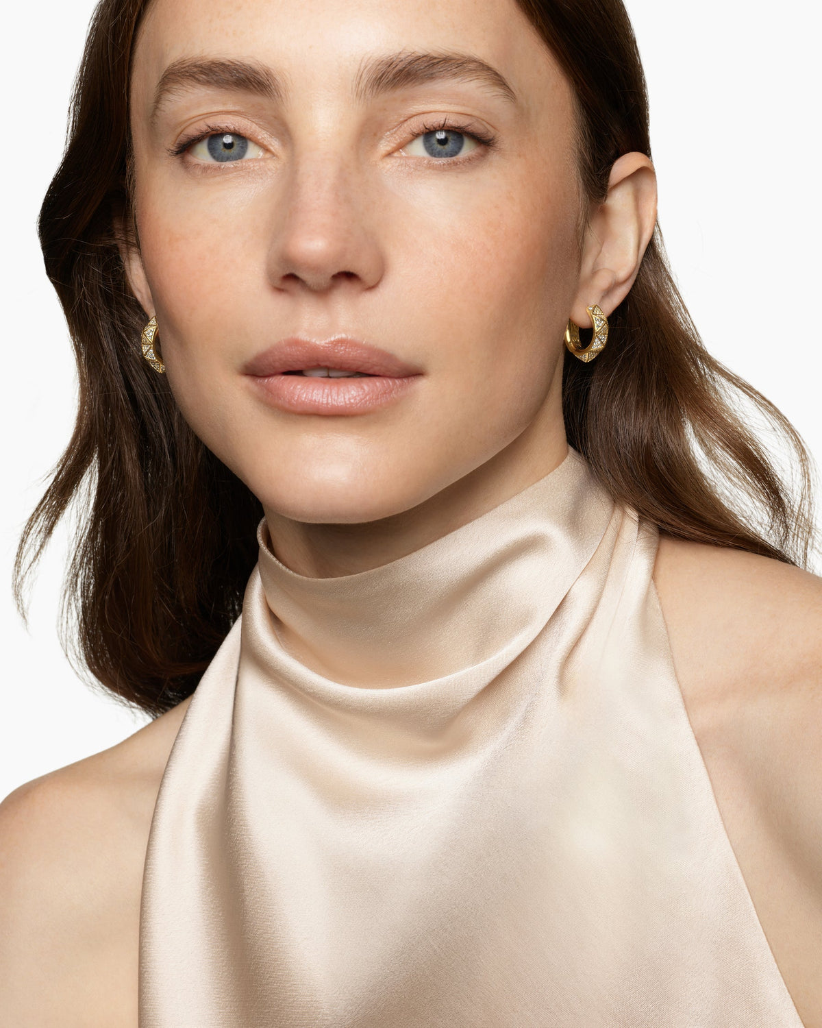 David Yurman Pyramid Hoop Earrings in 18K Yellow Gold with Diamonds, 18.7mm David Yurman Women’s