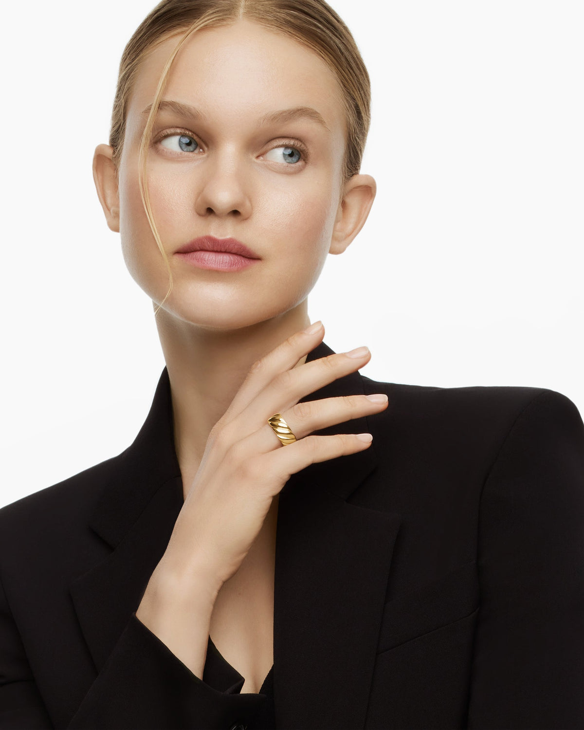 David Yurman Sculpted Cable Band Ring in 18K Yellow Gold, 9mm David Yurman Women’s