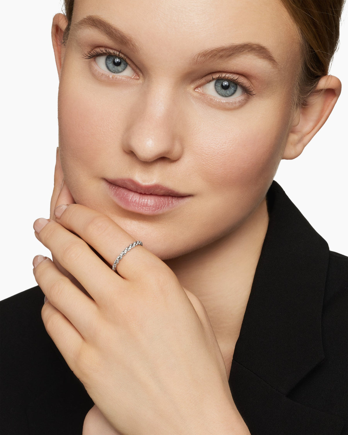 David Yurman Pavé Petite Band Ring in 18K White Gold, 2.8mm David Yurman Women’s