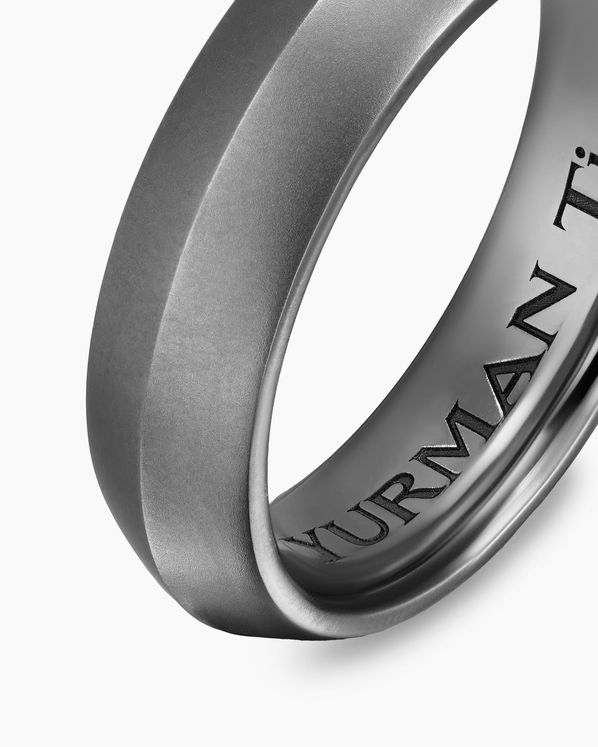 David Yurman Mens Knife Edge Band Ring in Anthracite Titanium, 6mm David Yurman Men’s|Wedding